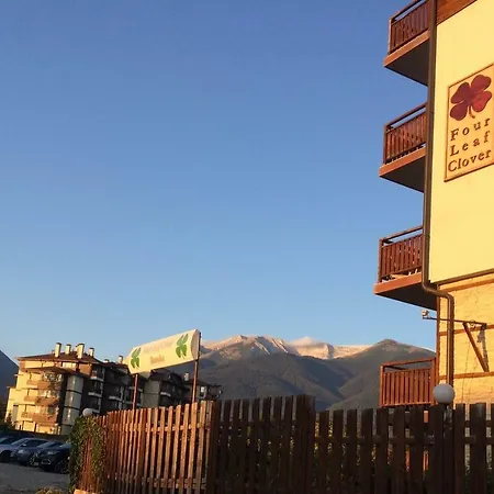 Four Leaf Clover To Rent Apartmanhotel