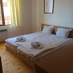 Apart-hotel Four Leaf Clover To Rent