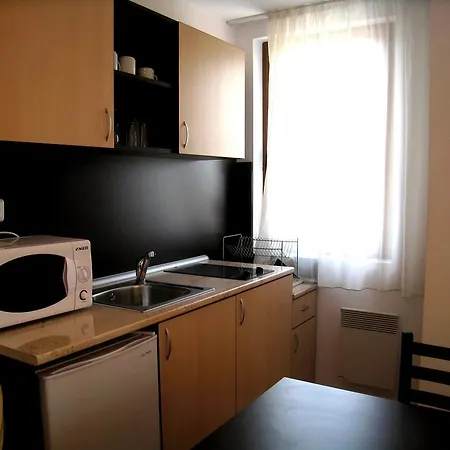 Four Leaf Clover To Rent Апартхотел 3*