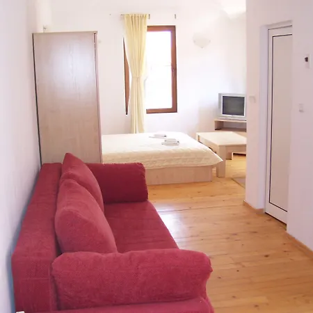 Apartahotel Four Leaf Clover To Rent