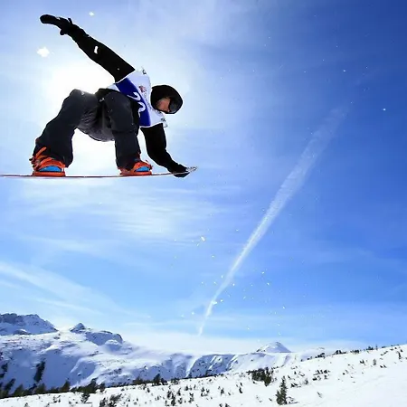 Apartahotel Four Leaf Clover To Rent Bansko