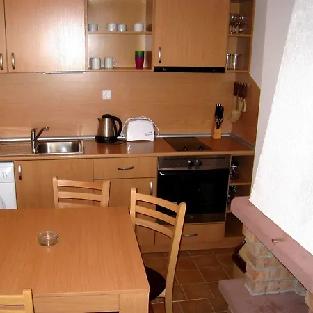 Four Leaf Clover To Rent Apartahotel 3*