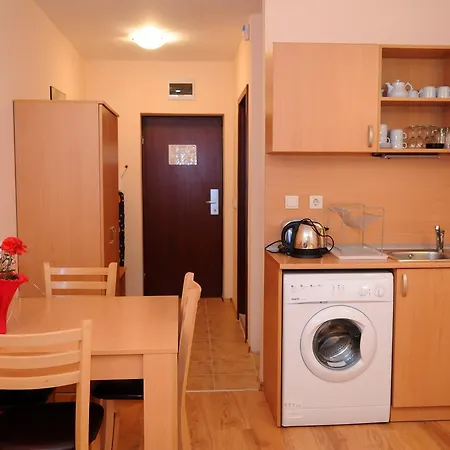 Four Leaf Clover To Rent Apartahotel 3*