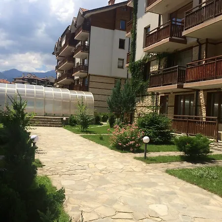 Aparthotel Four Leaf Clover To Rent