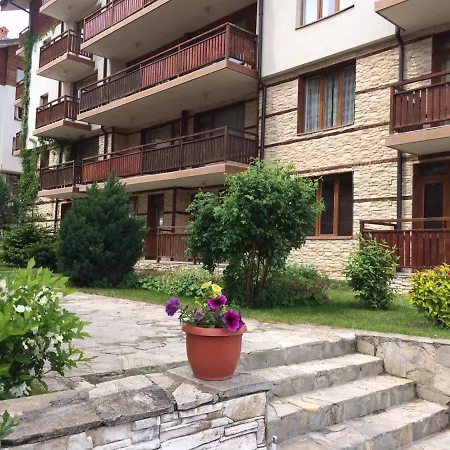 Four Leaf Clover To Rent 아파트호텔