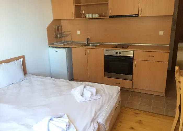 Four Leaf Clover To Rent Aparthotel Bansko