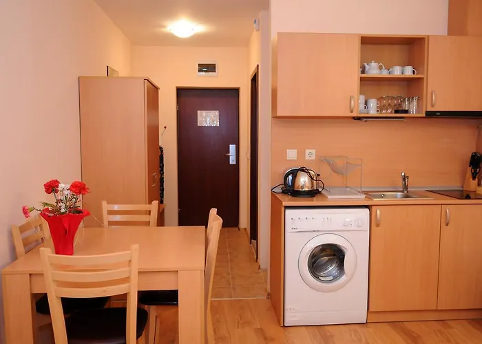 Four Leaf Clover To Rent Aparthotel 3*